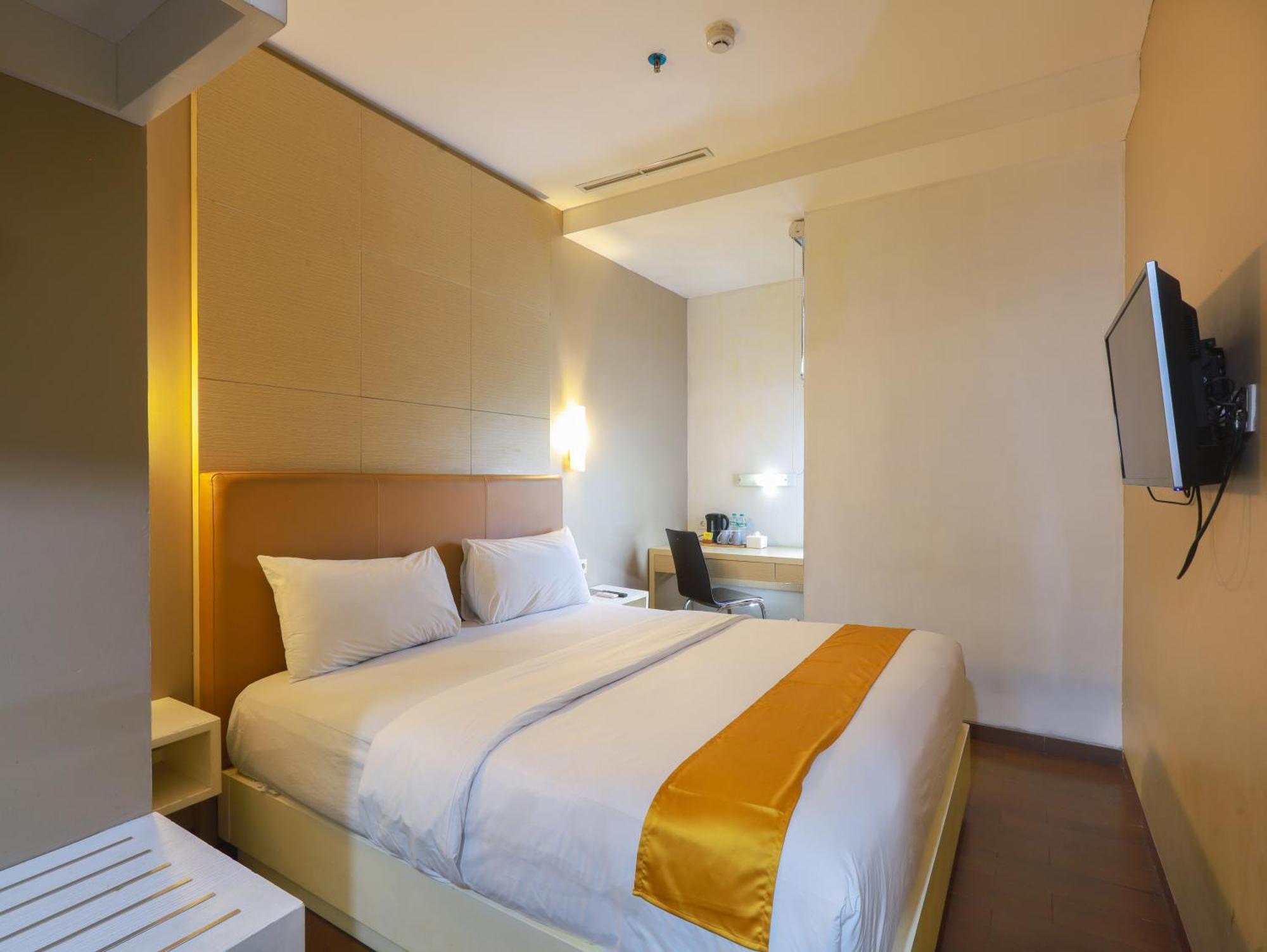 Terraz Tree Hotel Jakarta Buitenkant foto