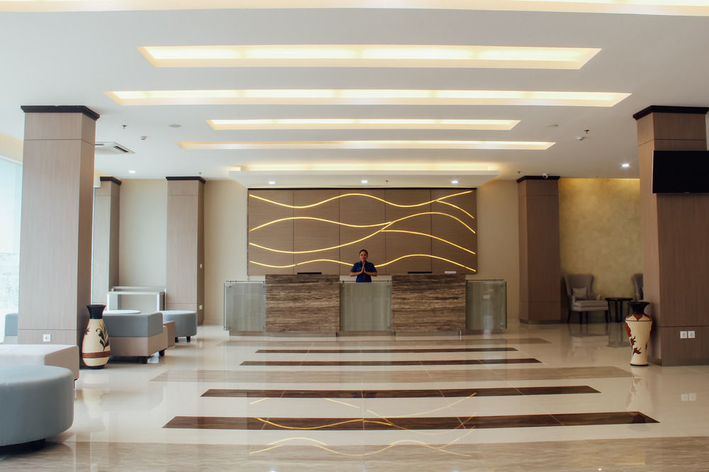 Terraz Tree Hotel Jakarta Buitenkant foto